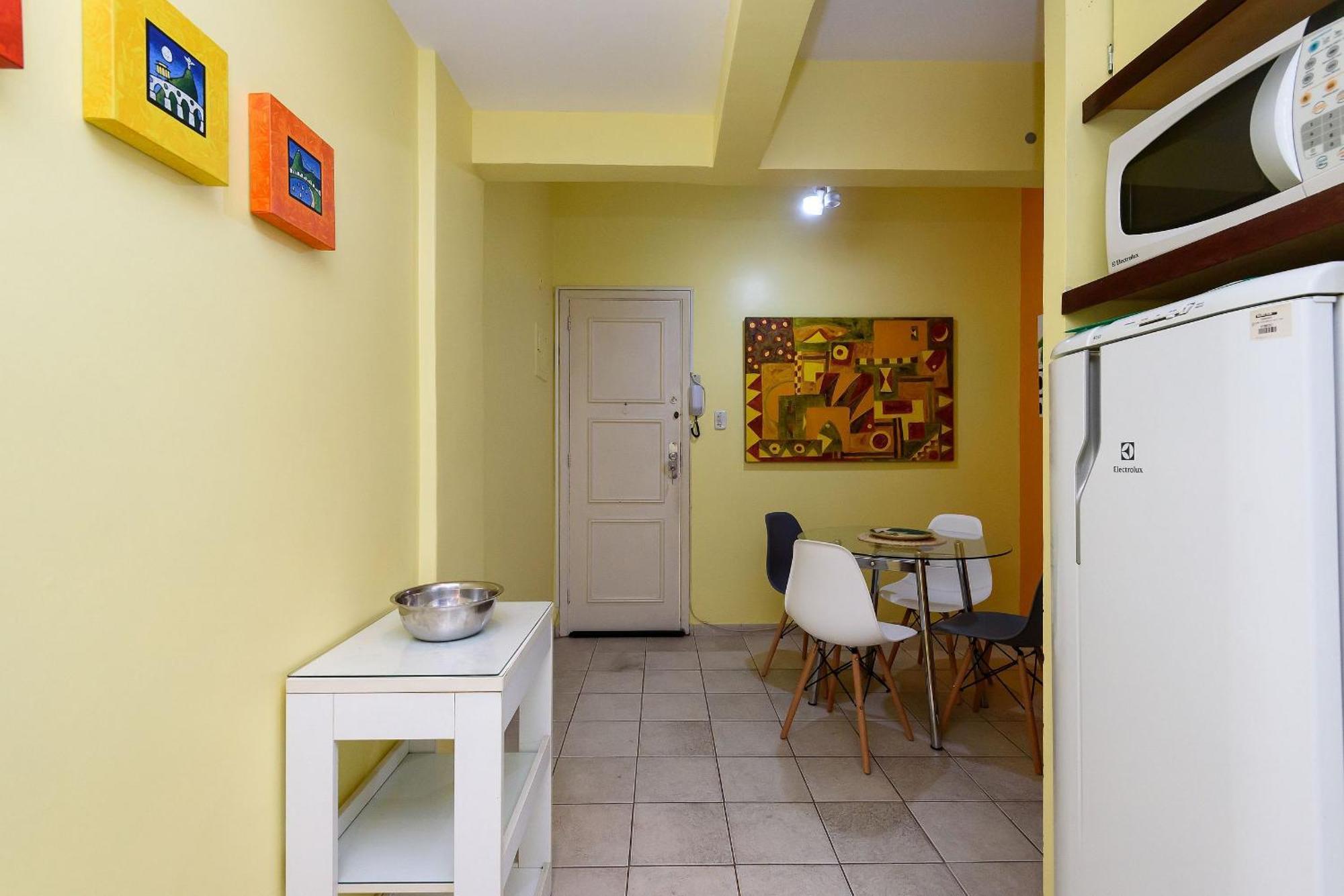 Appartement Omar Do Rio - Sl 1004 Qto&sala Silencioso, Internet 120mbps E Smart Tv A 5 Minutos A Pé Praias De Copacabana, Ipanema E Arpoador E 100 Metros Do Metro Rio de Janeiro